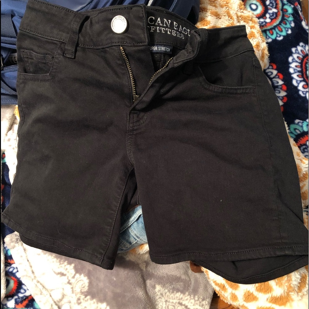 American eagle “Midi” shorts